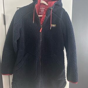 L.L. Bean mountain pile Navy Fleece Jacket with Red Lining